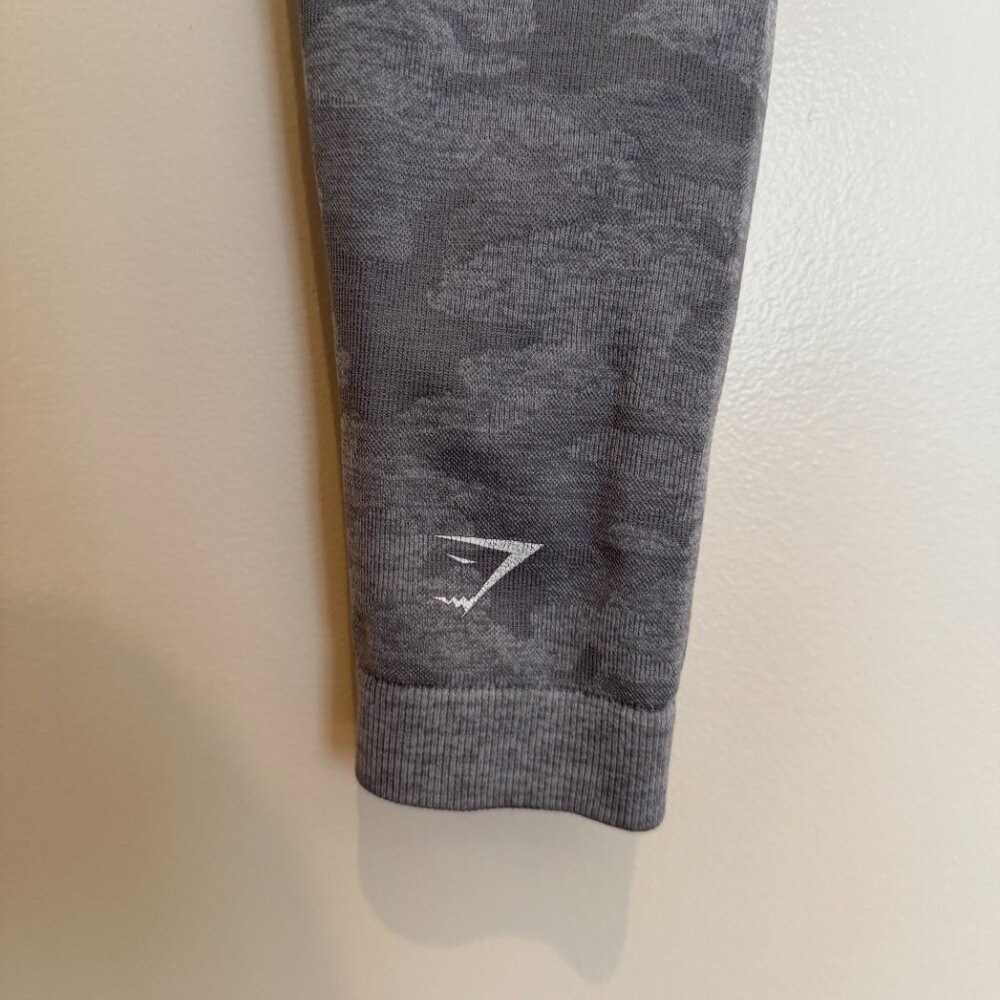 Gymshark Women’s Grey Adapt Camo Seamless Leggings Size M With Butt Scrunch - Picture 6 of 8